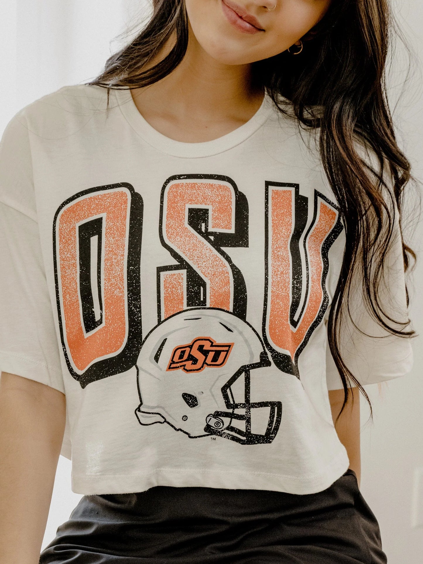 OSU Cowboys Helmet Fade Off White Cropped Tee