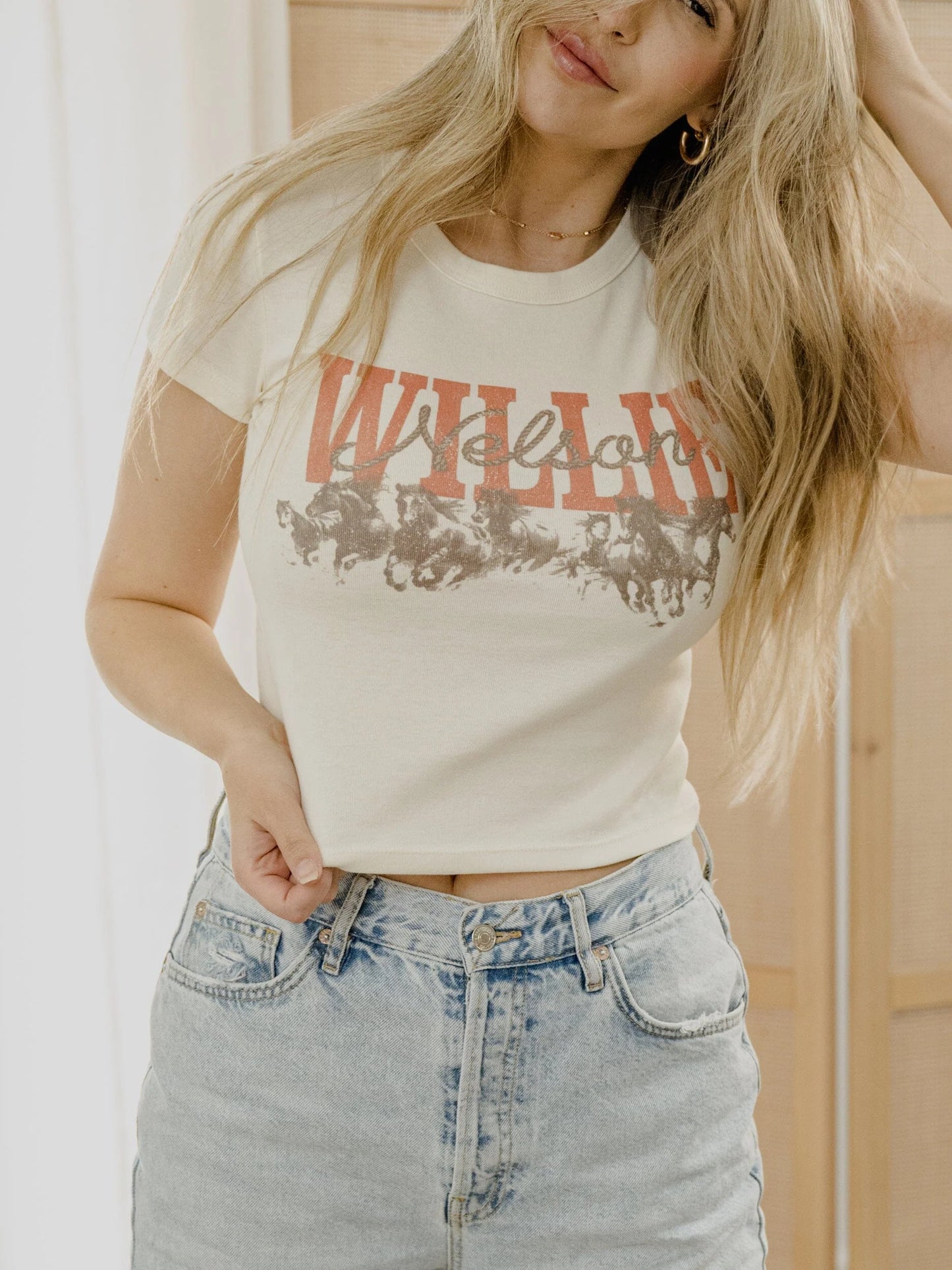 Willie Nelson Horses Micro Cropped Tee - Off White