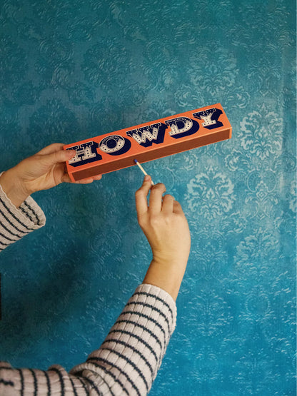 Slender Howdy Boxed Matches