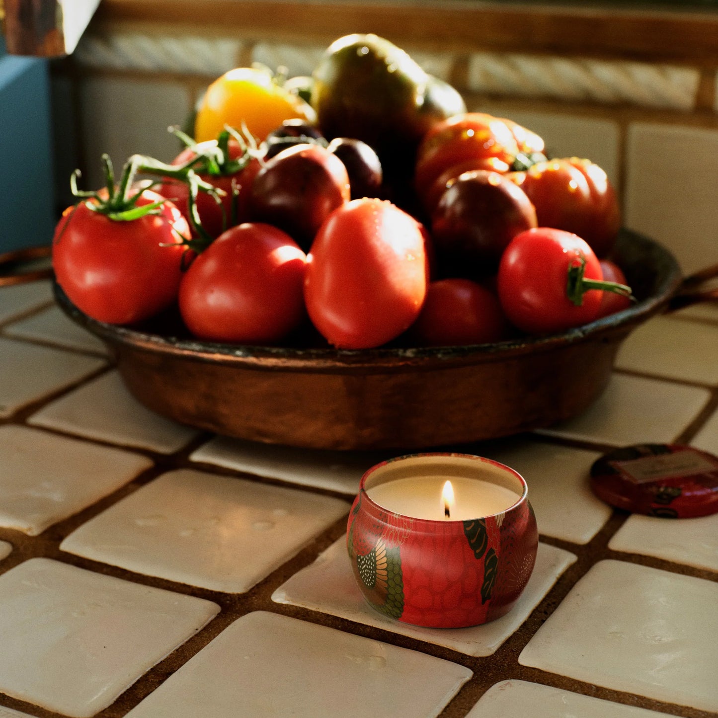 Petite Decorative Candle - Tomato Trellis