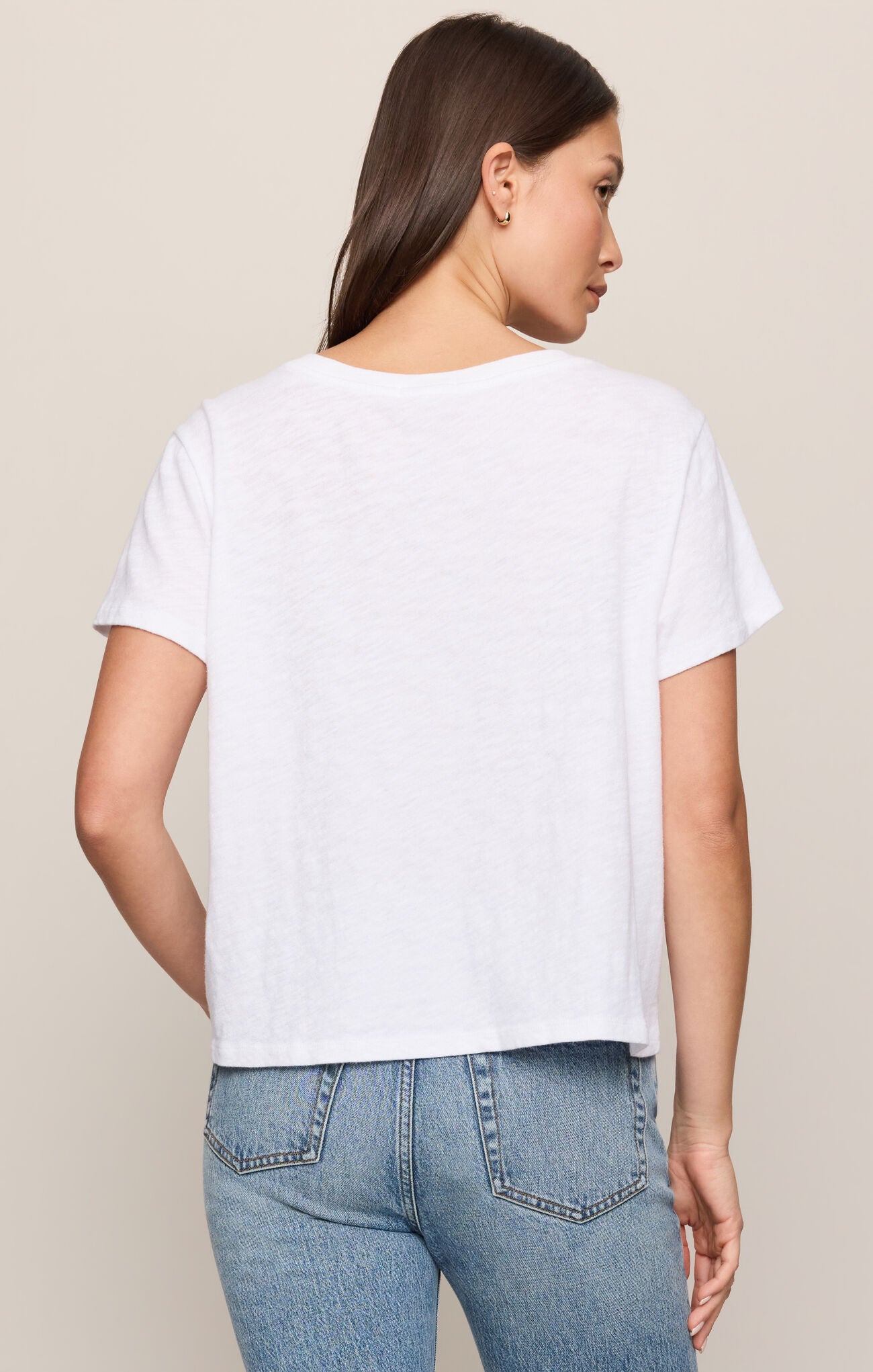 Nomad V Neck Tee