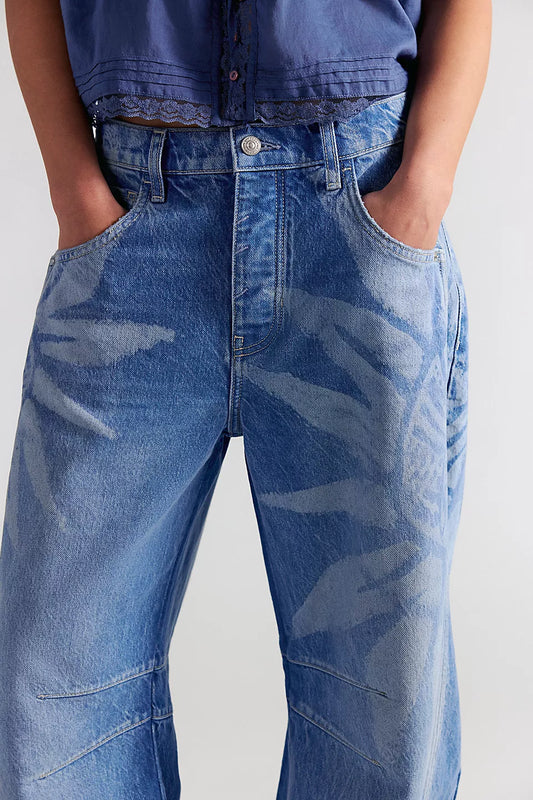 Good Luck Printed Barrel Jeans - Sun Fade