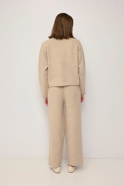 The Connie Sweater - Beige