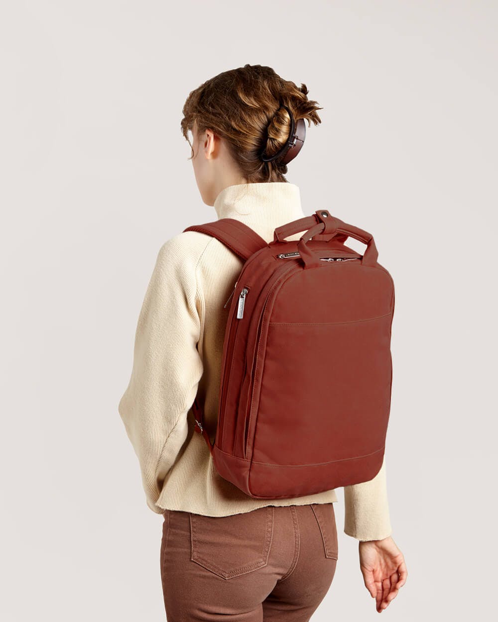 Slim Backpack - Jam Red