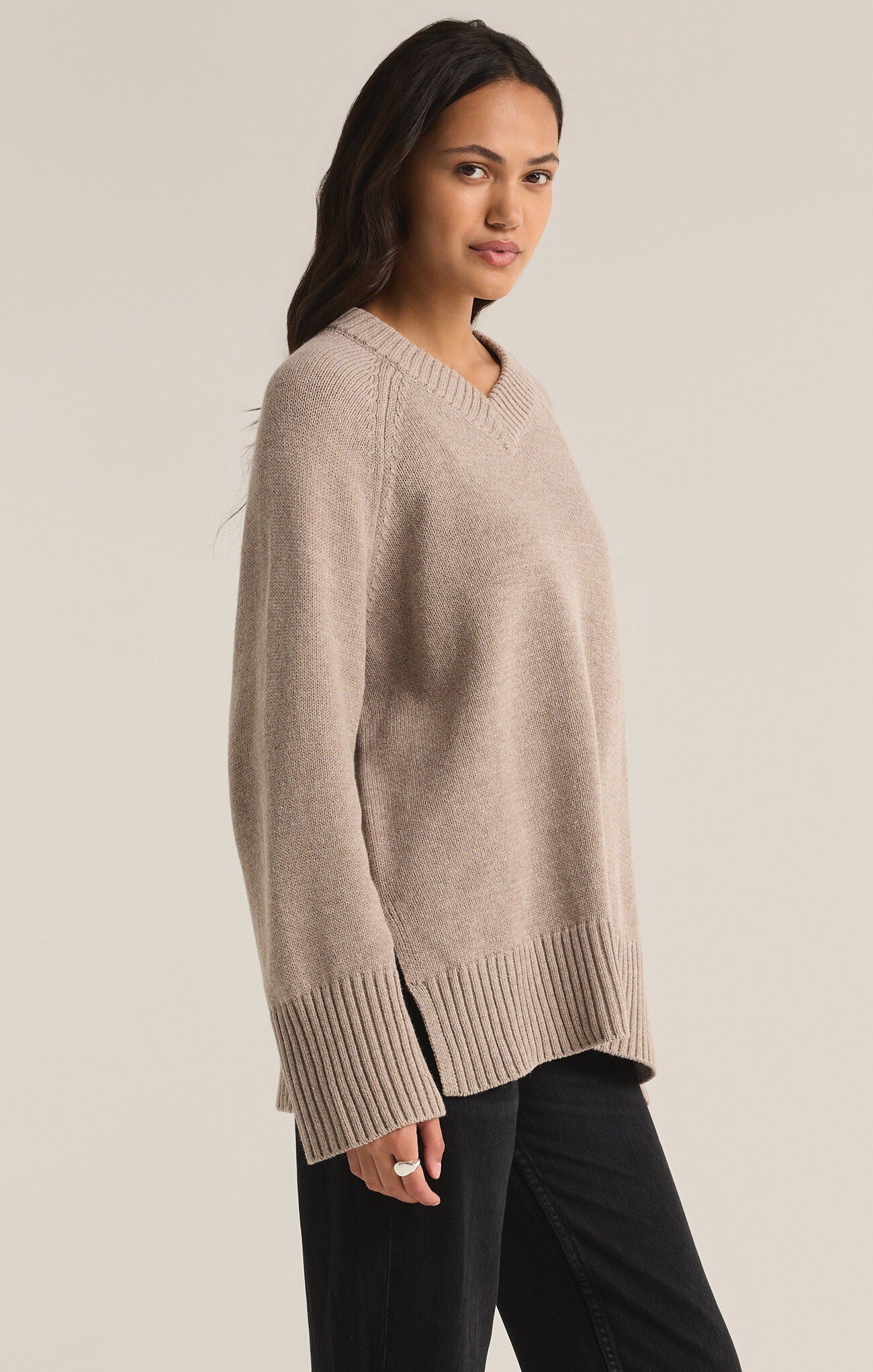 Boulevard V-Neck Sweater - Heather Taupe