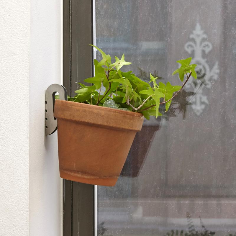 Floating Plant Hangers
