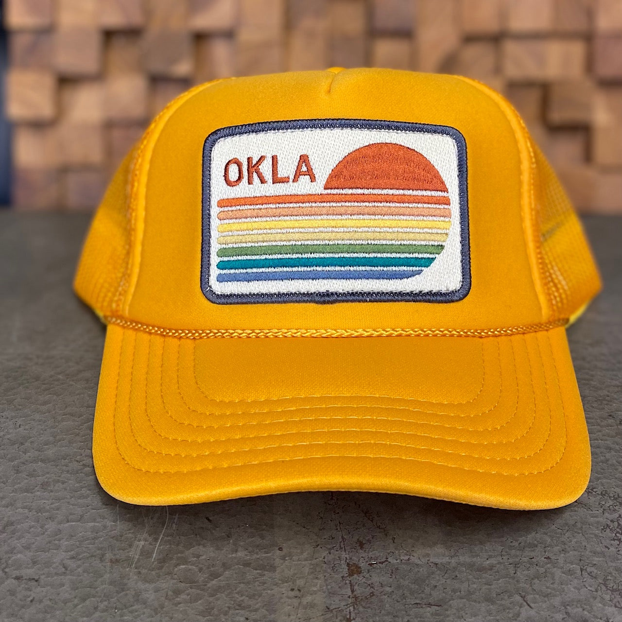 OKLA Spectrum - Gold Trucker