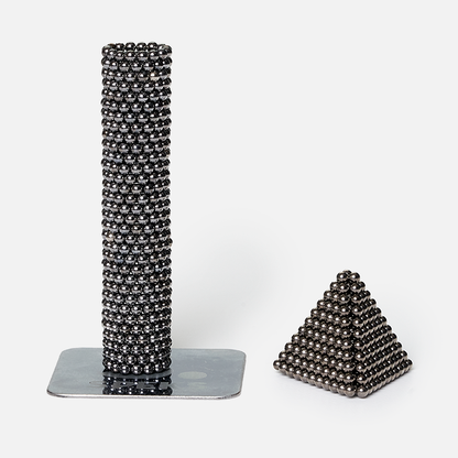 Gunmetal Speks 2.5mm Magnet Balls