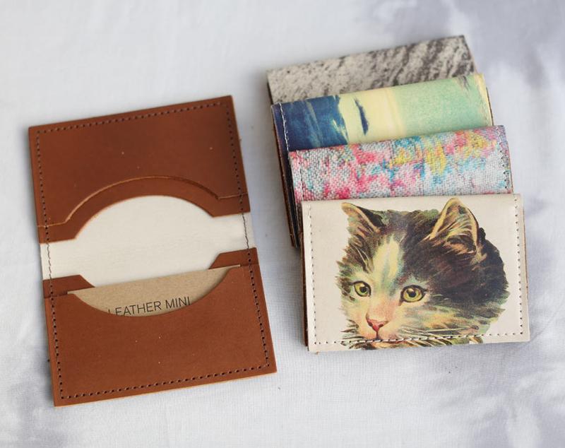 Backerton Painted Mountain Leather Cardholder Wallet