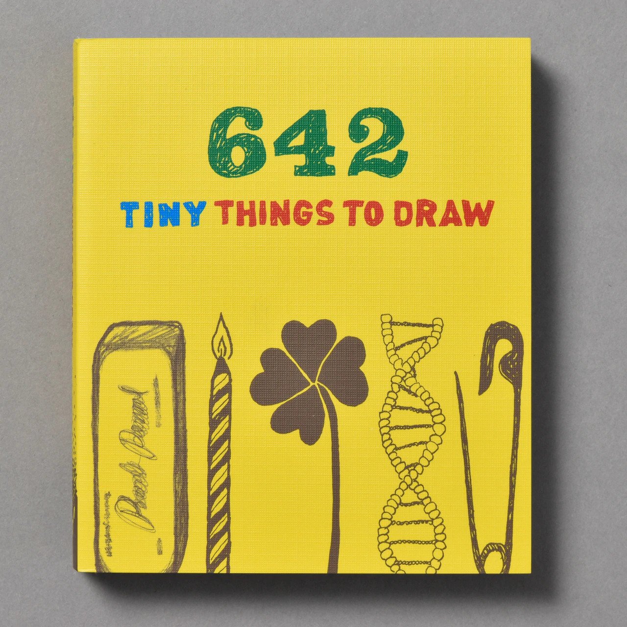 642 Tiny Things To Draw Book
