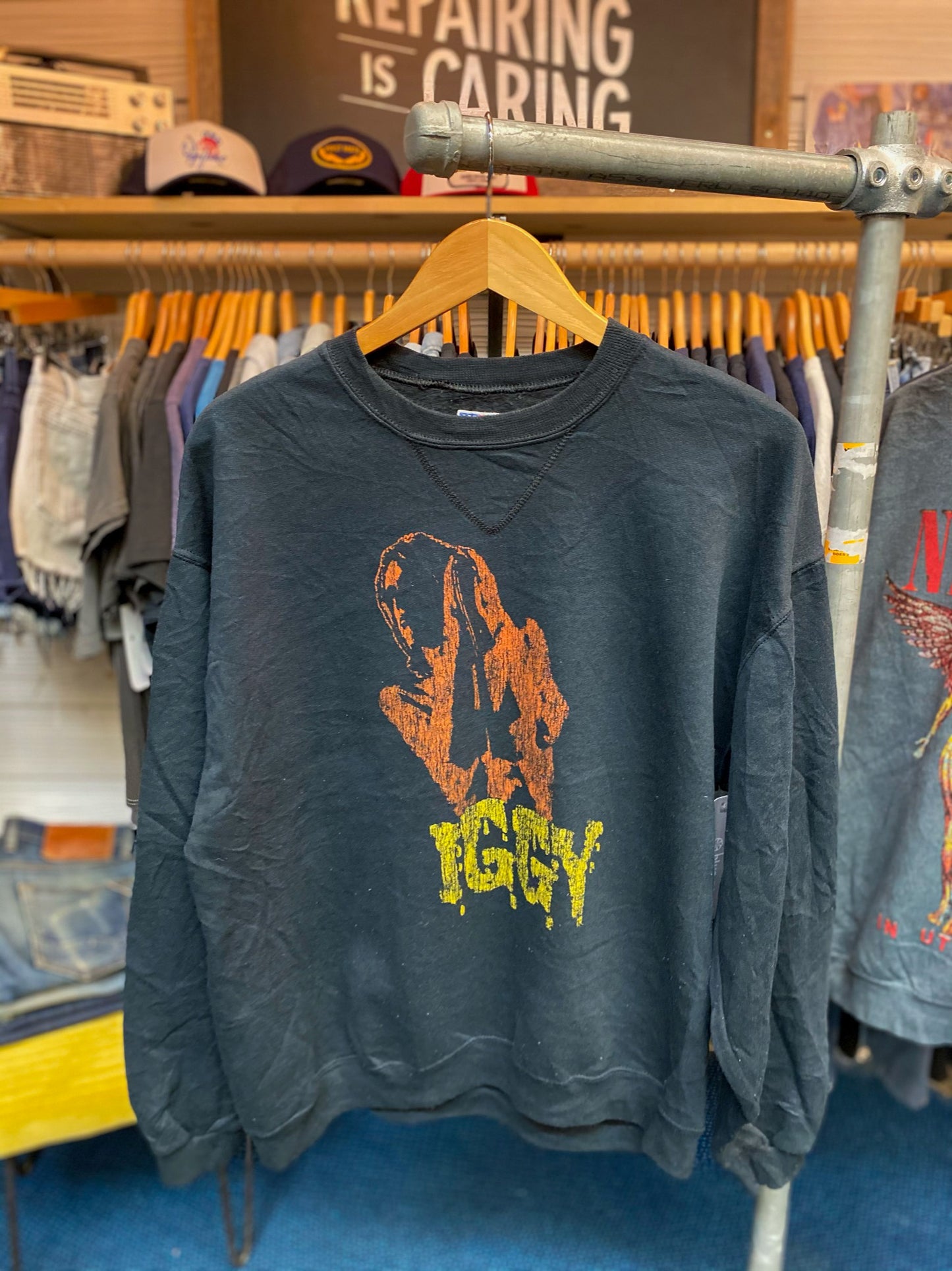 Iggy Vintage Black Sweatshirt